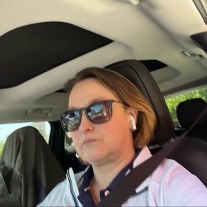 Meet your Posher, Dawn